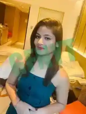 Ravishing Call Girls for Fun Aunty Seeking Love and Relationship